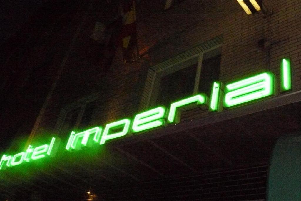 וופרטל Hotel Imperial מראה חיצוני תמונה