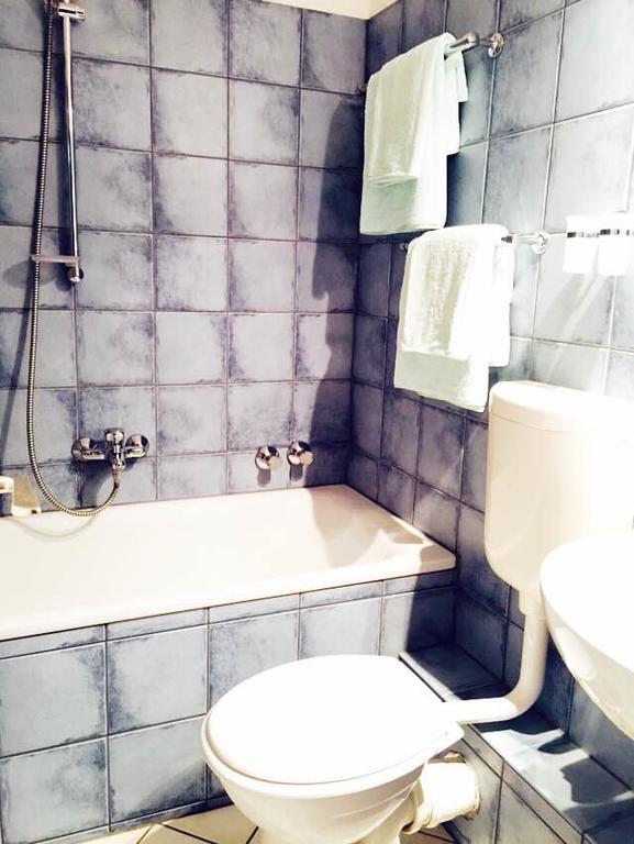 וופרטל Hotel Imperial מראה חיצוני תמונה