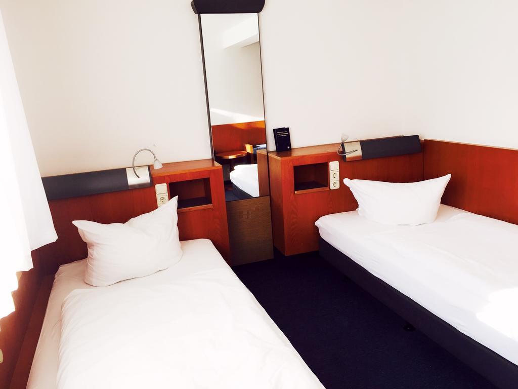 וופרטל Hotel Imperial מראה חיצוני תמונה